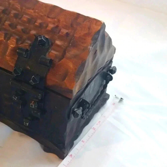 Vintage Rustic Wood Pirate Treasure Chest Jewelry Trinket Box Handmade.. - Picture 6 of 11